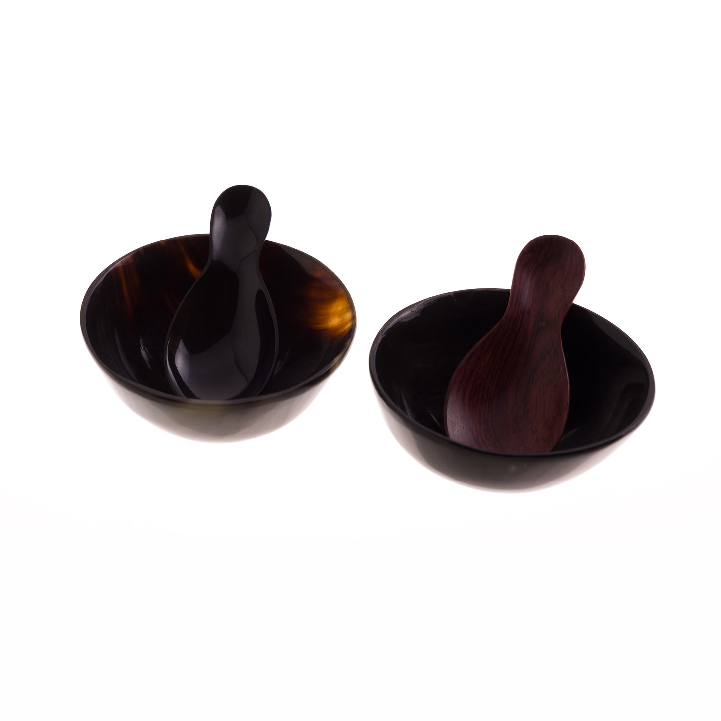 Horn Bowl 8cm diameter