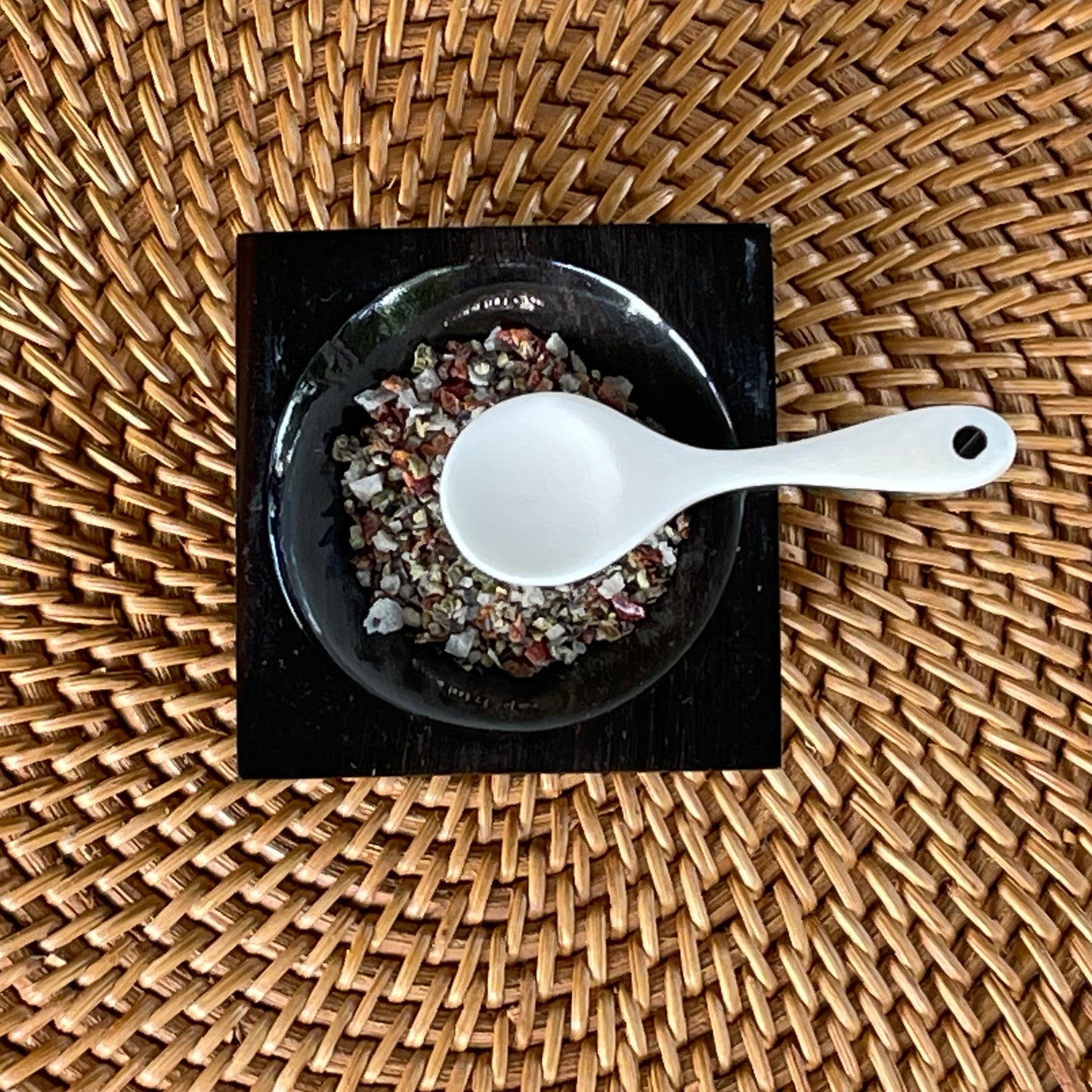Square Horn Salt & Pepper Bowl