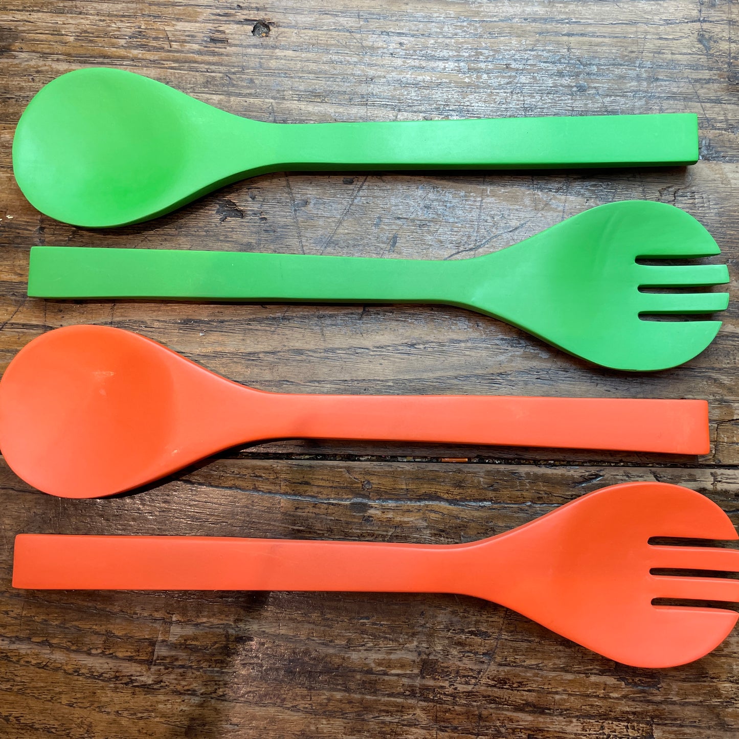 Traditional Salad Servers