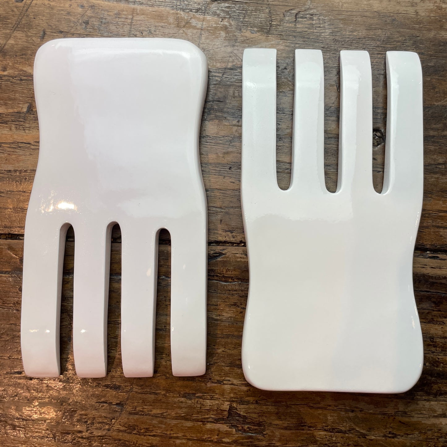 Hand Salad Servers