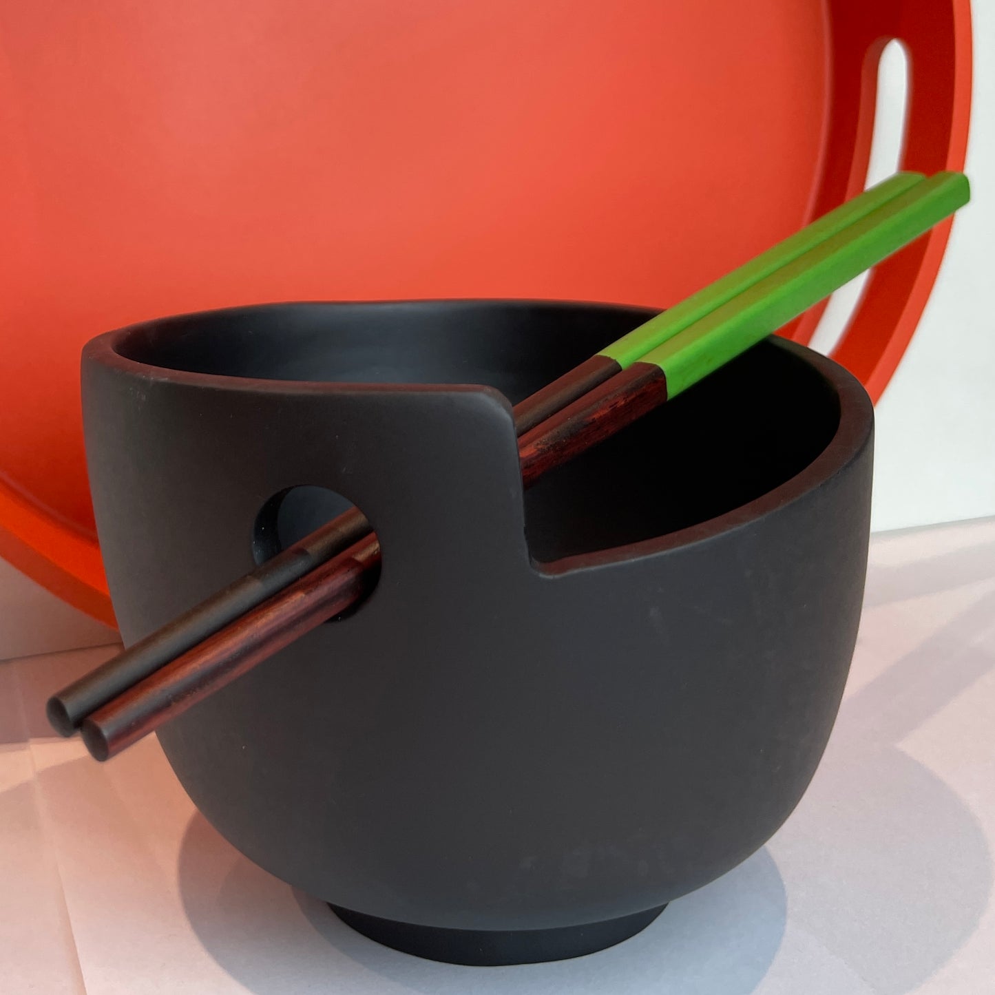 Small Lacquer Noodle Bowl (single hole) with Chopsticks